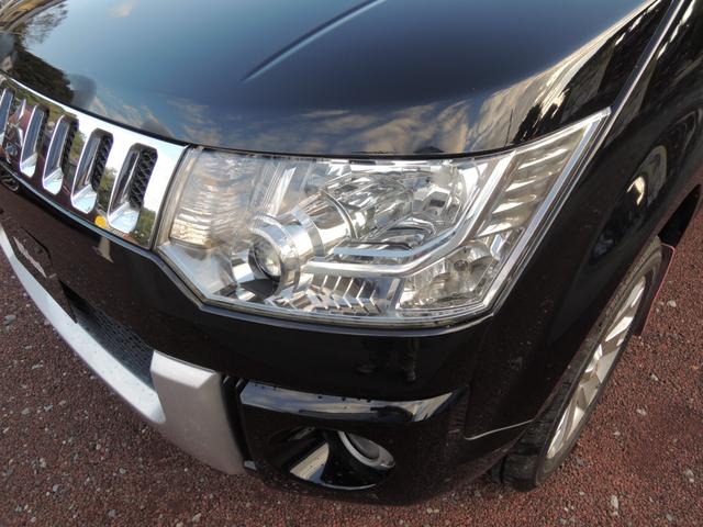 デリカＤ：５ シャモニー　特別仕様車・両側パワースライドドア・純正ＨＤＤナビ＆地デジフルセグＴＶ・ＥＴＣ・バックカメラ・フロント＆サイドカメラ・ウッドコンビハンドル・スマートキー・ＨＩＤヘッドライト・純正１８ＡＷ（22枚目）