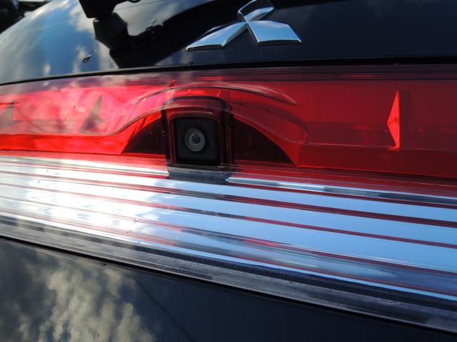 デリカＤ：５ シャモニー　特別仕様車・両側パワースライドドア・純正ＨＤＤナビ＆地デジフルセグＴＶ・ＥＴＣ・バックカメラ・フロント＆サイドカメラ・ウッドコンビハンドル・スマートキー・ＨＩＤヘッドライト・純正１８ＡＷ（26枚目）