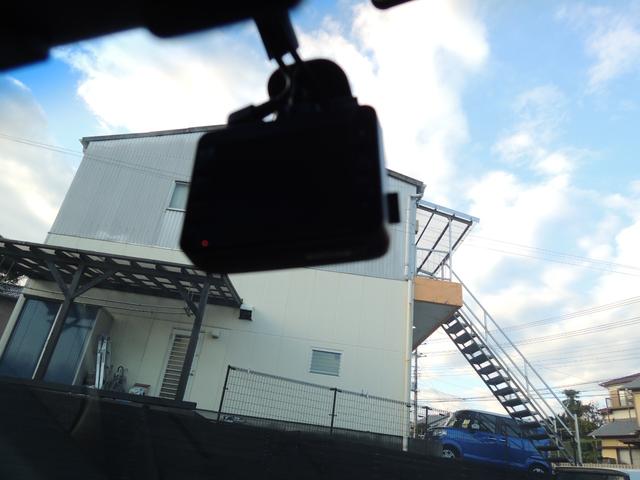 デリカＤ：５ シャモニー　特別仕様車・両側パワースライドドア・純正ＨＤＤナビ＆地デジフルセグＴＶ・ＥＴＣ・バックカメラ・フロント＆サイドカメラ・ウッドコンビハンドル・スマートキー・ＨＩＤヘッドライト・純正１８ＡＷ（36枚目）