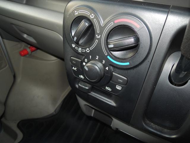 エブリイ ＰＡ　４速オートマ・パナソニックＳＤナビ＆地デジＴＶ・ＣＤ・Ｂｌｕｅｔｏｏｈオーディオ・バックカメラ・ＥＴＣ・オーバーヘッドコンソール・ハイルーフ・両側スライドドア・タイミングチェーン式（16枚目）