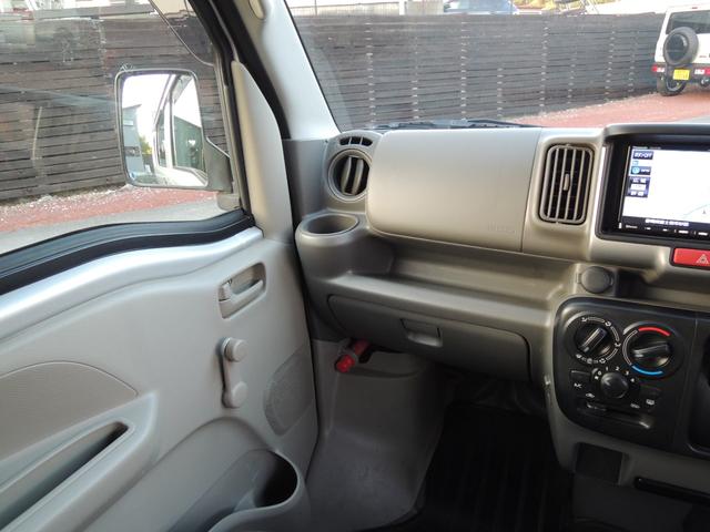 エブリイ ＰＡ　４速オートマ・パナソニックＳＤナビ＆地デジＴＶ・ＣＤ・Ｂｌｕｅｔｏｏｈオーディオ・バックカメラ・ＥＴＣ・オーバーヘッドコンソール・ハイルーフ・両側スライドドア・タイミングチェーン式（26枚目）