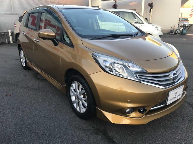 ノート メダリスト　スマートキー　ブレーキサポート　車線逸脱警報　横滑防止　アイドリングストップ　フロントフォグランプ　純正ナビＭＣ３１５Ｄ－Ｗ（ＣＤ／ＤＶＤ／ＳＤ／フルセグ／ＢＴオーディオ／ＵＳＢ）（4枚目）