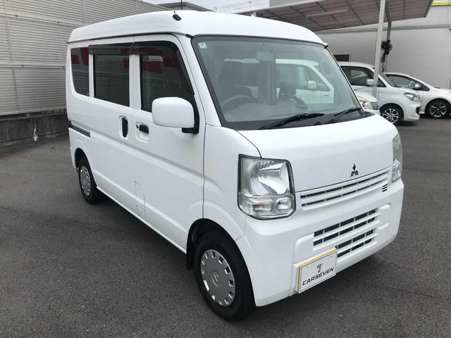 ミニキャブバン ブラボー　キーレス　電動格納ミラー　オーバーヘッドコンソール　ポータブルナビ　ＥＴＣ（3枚目）