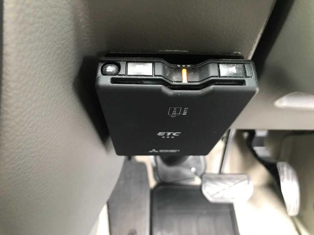 ミニキャブバン ブラボー　キーレス　電動格納ミラー　オーバーヘッドコンソール　ポータブルナビ　ＥＴＣ（25枚目）