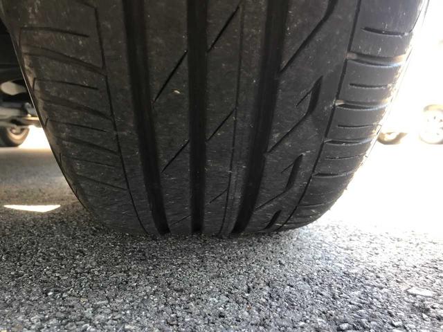 インプレッサスポーツ 2.0i-Lアイサイト スマートキー ブレーキサポート 車線逸脱警報 横滑防止 レーダークルーズ アイドリングストップ フロントフォグランプ 社外ナビKMX-H703(CD/DVD/SD/BTオーディオ/USB)(12枚目)