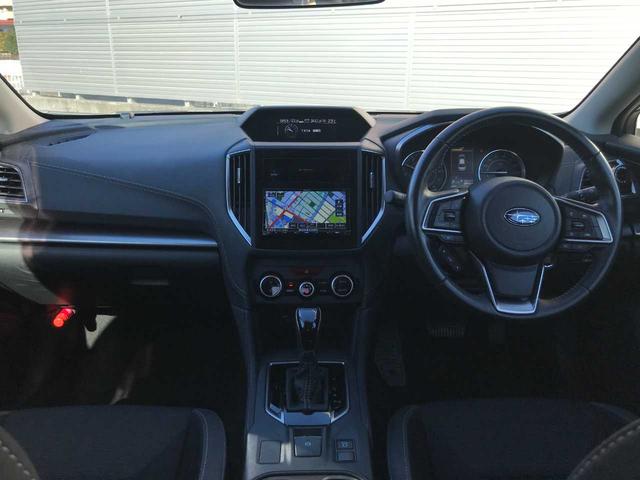 インプレッサスポーツ 2.0i-Lアイサイト スマートキー ブレーキサポート 車線逸脱警報 横滑防止 レーダークルーズ アイドリングストップ フロントフォグランプ 社外ナビKMX-H703(CD/DVD/SD/BTオーディオ/USB)(18枚目)