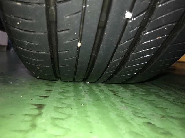 ノート ニスモ　スマートキー　ブレーキサポート　横滑防止　アイドリングストップ　オートライト　オートミラー　純正ナビＭＭ３１８Ｄ－Ｗ（ＣＤ／ＤＶＤ／ＳＤ／ＢＴオーディオ／ＭＳ）　アラウンドビューモニター（10枚目）