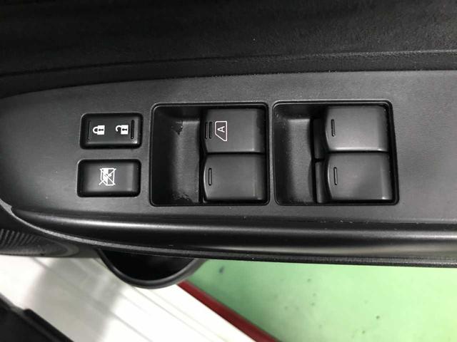 ノート ニスモ　スマートキー　ブレーキサポート　横滑防止　アイドリングストップ　オートライト　オートミラー　純正ナビＭＭ３１８Ｄ－Ｗ（ＣＤ／ＤＶＤ／ＳＤ／ＢＴオーディオ／ＭＳ）　アラウンドビューモニター（26枚目）