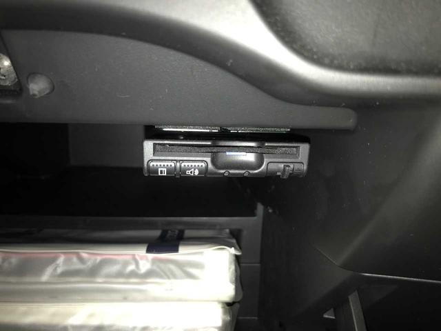 ノート ニスモ　スマートキー　ブレーキサポート　横滑防止　アイドリングストップ　オートライト　オートミラー　純正ナビＭＭ３１８Ｄ－Ｗ（ＣＤ／ＤＶＤ／ＳＤ／ＢＴオーディオ／ＭＳ）　アラウンドビューモニター（27枚目）