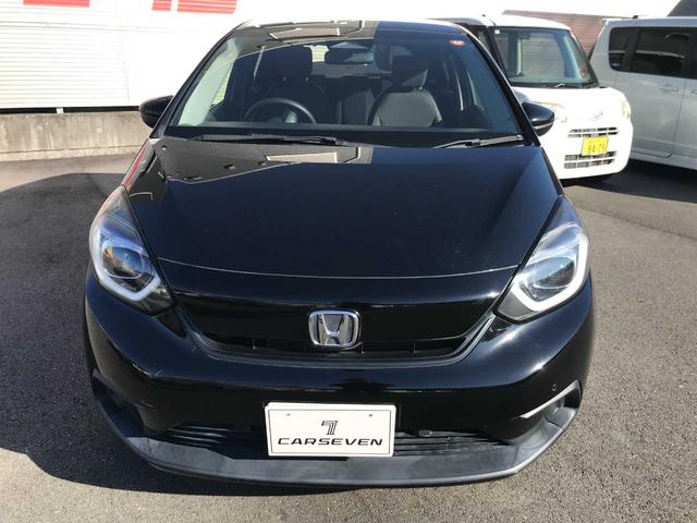 フィット ホーム　スマートキー　ブレーキサポート　レーダークルーズ　アイドリングストップ　横滑防止　オートライト　オートパーキング／ＨＯＬＤ　純正ナビＶＸＵ－２０５ＦＴｉ（2枚目）