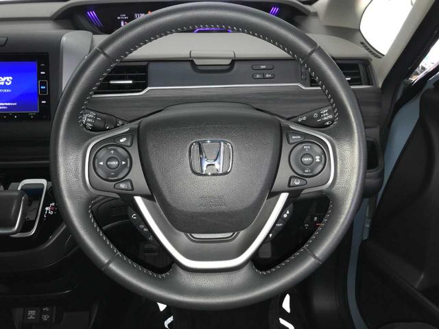 フリード+ハイブリッド ハイブリッドG・ホンダセンシング スマートキー ブレーキサポート 車線逸脱警報 レーダークルーズ アイドリングストップ 純正ナビ(CD/DVD/SD/BTオーディオ/フルセグ) バックカメラ ETC USB電源 オートライト(20枚目)