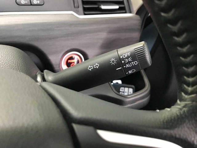 フリード+ハイブリッド ハイブリッドG・ホンダセンシング スマートキー ブレーキサポート 車線逸脱警報 レーダークルーズ アイドリングストップ 純正ナビ(CD/DVD/SD/BTオーディオ/フルセグ) バックカメラ ETC USB電源 オートライト(23枚目)