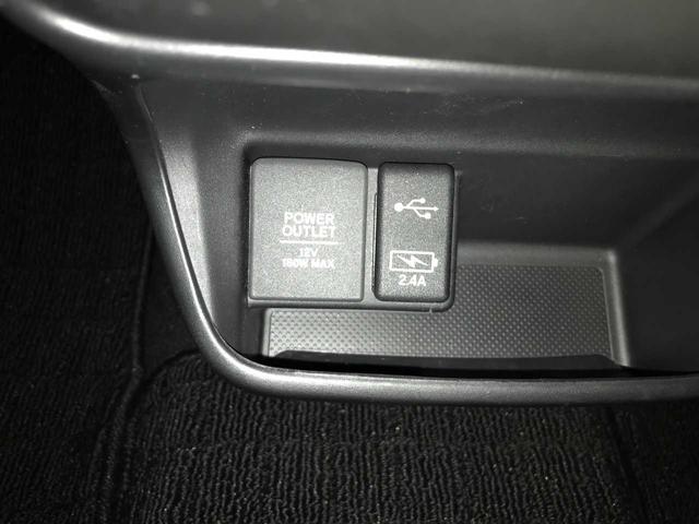 フリード+ハイブリッド ハイブリッドG・ホンダセンシング スマートキー ブレーキサポート 車線逸脱警報 レーダークルーズ アイドリングストップ 純正ナビ(CD/DVD/SD/BTオーディオ/フルセグ) バックカメラ ETC USB電源 オートライト(26枚目)