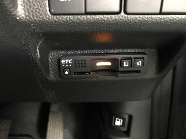 フリード+ハイブリッド ハイブリッドG・ホンダセンシング スマートキー ブレーキサポート 車線逸脱警報 レーダークルーズ アイドリングストップ 純正ナビ(CD/DVD/SD/BTオーディオ/フルセグ) バックカメラ ETC USB電源 オートライト(28枚目)