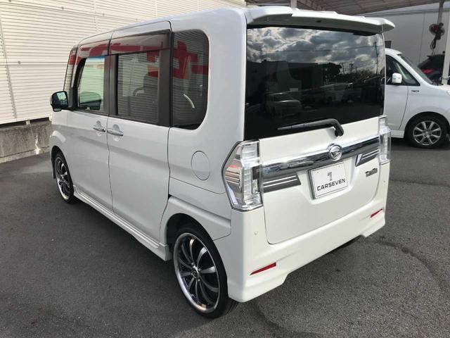 タント カスタムＲＳ　スマートキー　ブレーキサポート　車線逸脱警報　横滑防止　アイドリングストップ　フロントフォグランプ　オートライト　オートミラー　社外ナビＡＶＮ－Ｒ１０Ｗ（ＣＤ／ＤＶＤ／ＳＤ／ＢＴオーディオ／ＭＪ（7枚目）