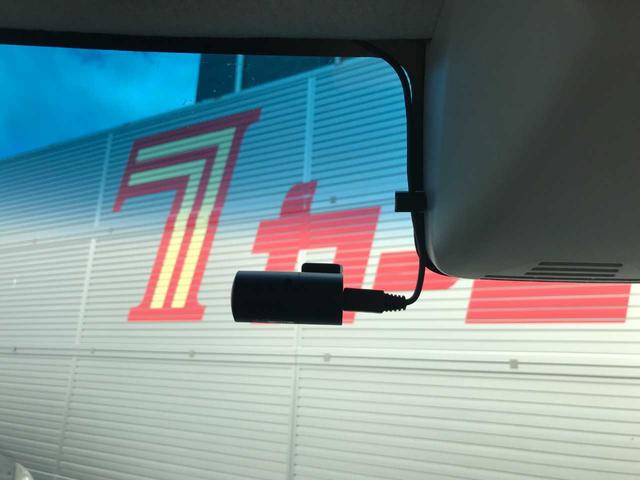 タント カスタムＲＳ　スマートキー　ブレーキサポート　車線逸脱警報　横滑防止　アイドリングストップ　フロントフォグランプ　オートライト　オートミラー　社外ナビＡＶＮ－Ｒ１０Ｗ（ＣＤ／ＤＶＤ／ＳＤ／ＢＴオーディオ／ＭＪ（25枚目）