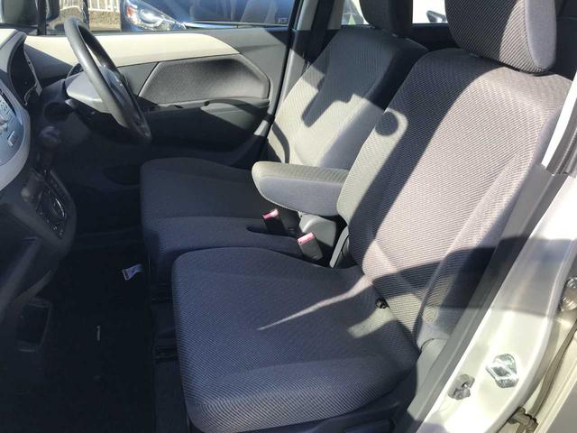 ワゴンR FX キーレス 電動格納ミラー ブレーキサポート シートヒーターR アイドリングストップ 横滑防止 純正オーディオ(CD/ラジオ)(16枚目)