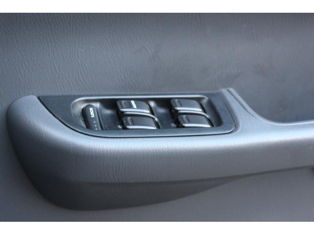 プレオ FタイプS 禁煙仕様 5MT キーレス 純正アルミ 電動角度調整サイドミラー(15枚目)