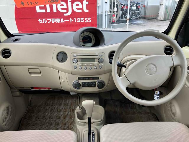 エッセ Ｘ　キーレスエントリー　電動格納ミラー　ＡＴ　盗難防止システム　ＣＤ　衝突安全ボディ　エアコン　パワーステアリング　パワーウィンドウ（2枚目）