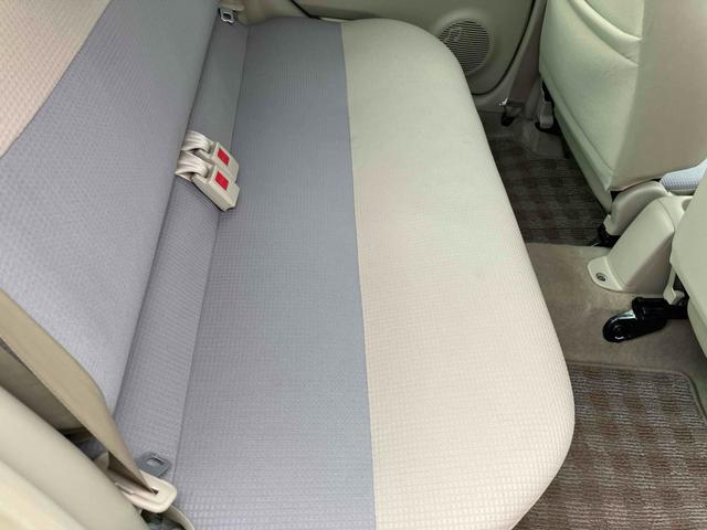 エッセ Ｘ　キーレスエントリー　電動格納ミラー　ＡＴ　盗難防止システム　ＣＤ　衝突安全ボディ　エアコン　パワーステアリング　パワーウィンドウ（13枚目）