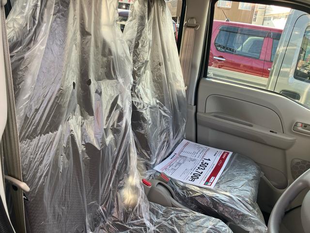 エブリイ ＰＡリミテッド　パートタイム４ＷＤ　ＣＶＴ　届出済未使用車　セーフティーサポート　キーレスエントリー（13枚目）