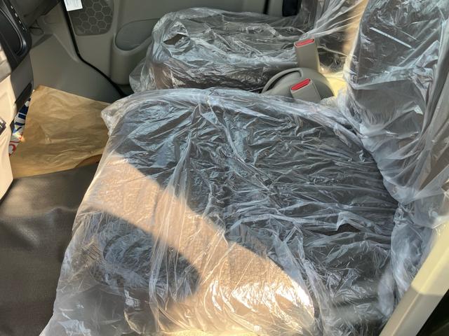 エブリイ ＰＡリミテッド　パートタイム４ＷＤ　ＣＶＴ　届出済未使用車　セーフティーサポート　キーレスエントリー（26枚目）