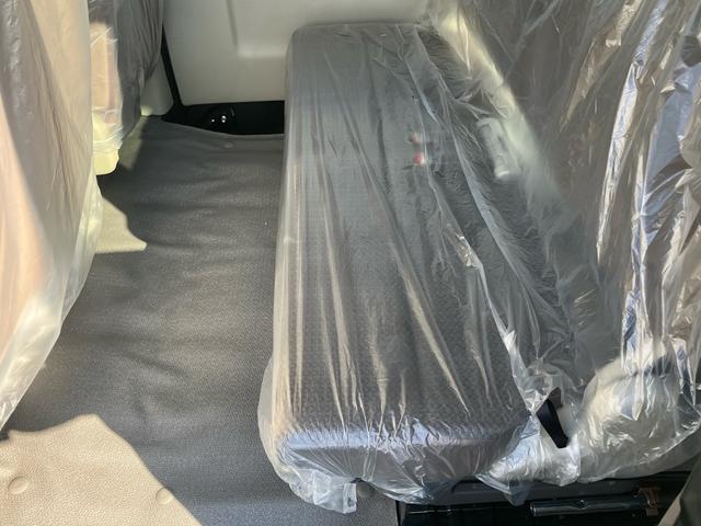 エブリイ ＰＡリミテッド　パートタイム４ＷＤ　ＣＶＴ　届出済未使用車　セーフティーサポート　キーレスエントリー（28枚目）