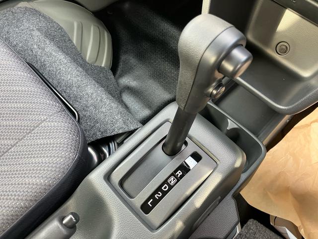 スーパーキャリイ Ｘ　４ＷＤ　オートマ　届出済未使用車　セーフティーサポート　メーカー保証継承　ＬＥＤヘッドライト　電動格納ミラー　キーレスエントリー（15枚目）