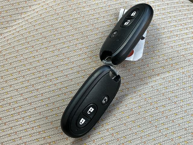 スペーシア Ｘ　片側電動スライドドア　ＥＴＣ　ＨＩＤヘッドライト　電動格納ミラー　オートエアコン　キーレスプッシュスタート　スペアキー　社外アルミホイール（19枚目）