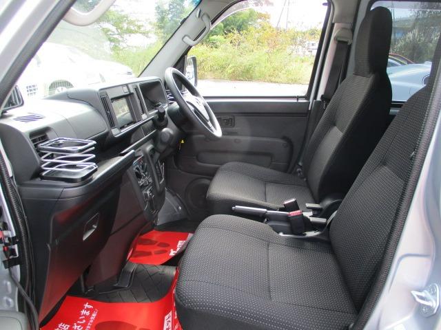 ハイゼットカーゴ ＤＸ　ＳＡＩＩＩ　ワンオーナー禁煙車　スマアシＩＩＩ　ケンウッドナビ　フルセグＴＶ　ＣＤ／ＤＶＤ　ブルートゥース　ＥＴＣ　ドラレコ　ツィーター　ＬＥＤライト　ＬＥＤポジションＬＥＤバックランプ　ドアバイザー（11枚目）