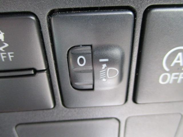 ハイゼットカーゴ ＤＸ　ＳＡＩＩＩ　ワンオーナー禁煙車　スマアシＩＩＩ　ケンウッドナビ　フルセグＴＶ　ＣＤ／ＤＶＤ　ブルートゥース　ＥＴＣ　ドラレコ　ツィーター　ＬＥＤライト　ＬＥＤポジションＬＥＤバックランプ　ドアバイザー（20枚目）