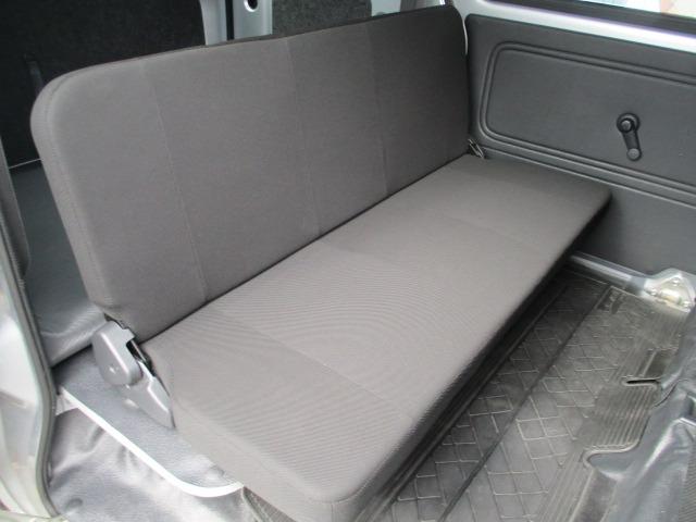 ハイゼットカーゴ ＤＸ　ＳＡＩＩＩ　ワンオーナー禁煙車　スマアシＩＩＩ　ケンウッドナビ　フルセグＴＶ　ＣＤ／ＤＶＤ　ブルートゥース　ＥＴＣ　ドラレコ　ツィーター　ＬＥＤライト　ＬＥＤポジションＬＥＤバックランプ　ドアバイザー（31枚目）