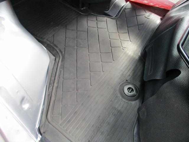 ハイゼットカーゴ ＤＸ　ＳＡＩＩＩ　ワンオーナー禁煙車　スマアシＩＩＩ　ケンウッドナビ　フルセグＴＶ　ＣＤ／ＤＶＤ　ブルートゥース　ＥＴＣ　ドラレコ　ツィーター　ＬＥＤライト　ＬＥＤポジションＬＥＤバックランプ　ドアバイザー（34枚目）