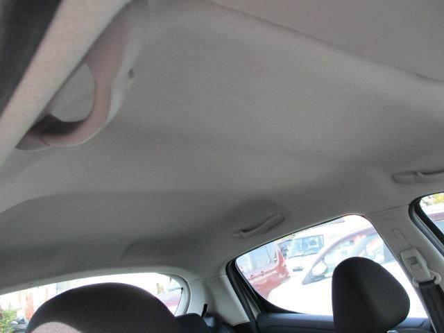 ２０７ ベースグレード　５速アニュアル　左右独立フルオートエアコン　６エアバック　ＡＢＳ　ＥＳＰ　キーレス　純正ＣＤオーディオ　インフォメーションディスプレイ　ウィンカードドアミラー　１６インチアルミ（28枚目）