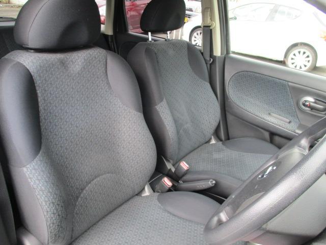 ノート １６Ｘ　５速マニュアル　純正オプションナビフルセグＴＶ　ＣＤ／ＤＶＤブルートゥース前後クリアランスソナー　ＷエアバックＡＢＳインテリジェントキーキーフリーヘッドライトレベライザードアバイザープライバシーガラス（28枚目）