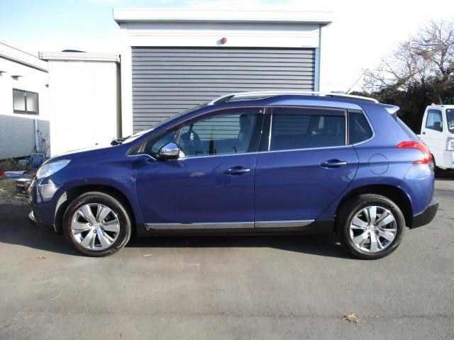 2008 プレミアム ディスプレイオーディオ 純正ナビ 地デジ ETC ドラレコ ハーフレザーシート アイドリングストップ クルコン 左右独立フルオートエアコン 6エアバック ABS 横滑り防止 キーレス 16インチAW(4枚目)