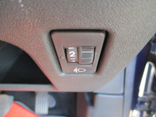 2008 プレミアム ディスプレイオーディオ 純正ナビ 地デジ ETC ドラレコ ハーフレザーシート アイドリングストップ クルコン 左右独立フルオートエアコン 6エアバック ABS 横滑り防止 キーレス 16インチAW(30枚目)