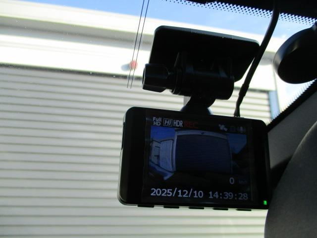 2008 プレミアム ディスプレイオーディオ 純正ナビ 地デジ ETC ドラレコ ハーフレザーシート アイドリングストップ クルコン 左右独立フルオートエアコン 6エアバック ABS 横滑り防止 キーレス 16インチAW(32枚目)