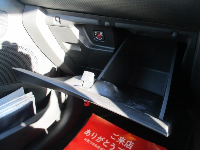 2008 プレミアム ディスプレイオーディオ 純正ナビ 地デジ ETC ドラレコ ハーフレザーシート アイドリングストップ クルコン 左右独立フルオートエアコン 6エアバック ABS 横滑り防止 キーレス 16インチAW(37枚目)