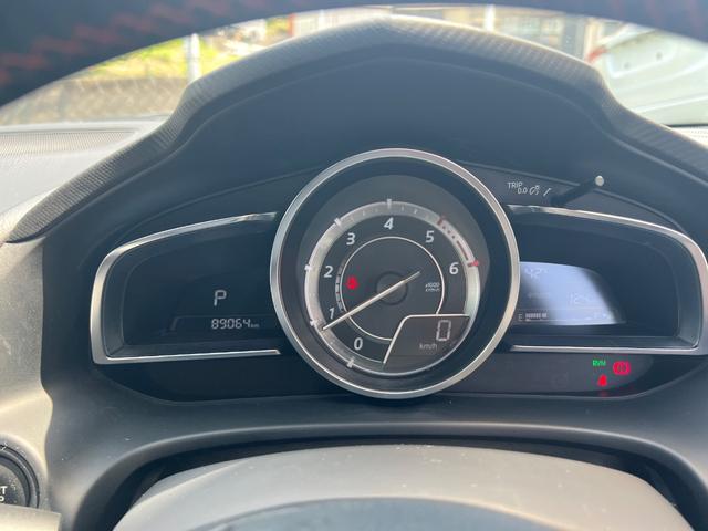 アクセラスポーツ ＸＤ　６ＡＴ　２ＷＤ　ドライブレコーダー　ＥＴＣ　カーナビ　バックカメラ　シートヒーター　サンルーフ　パワーシート　Ｂｌｕｅｔｏｏｔｈ（15枚目）