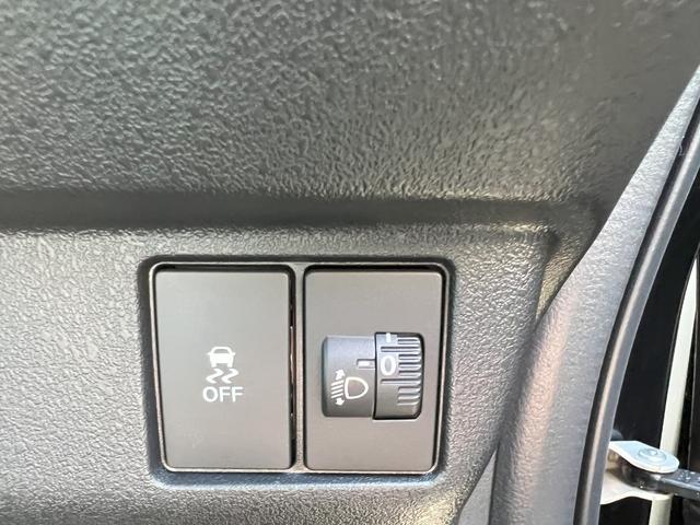 Ｎ－ＢＯＸカスタム ターボ　ＬＥＤヘッドライト　オートハイビーム　シートヒーター　衝突軽減ブレーキ　両側電動スライドドア（10枚目）