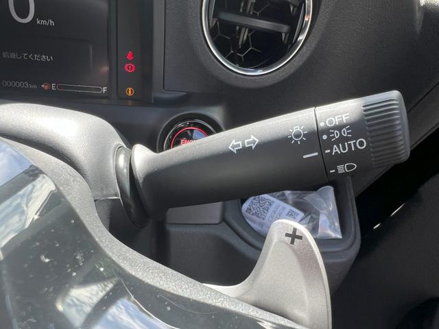 Ｎ－ＢＯＸカスタム ターボ　ＬＥＤヘッドライト　オートハイビーム　シートヒーター　衝突軽減ブレーキ　両側電動スライドドア（15枚目）