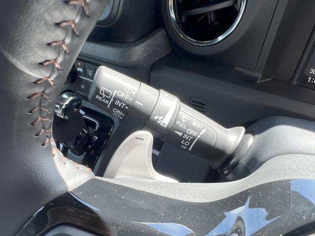 Ｎ－ＢＯＸカスタム ターボ　ＬＥＤヘッドライト　オートハイビーム　シートヒーター　衝突軽減ブレーキ　両側電動スライドドア（16枚目）