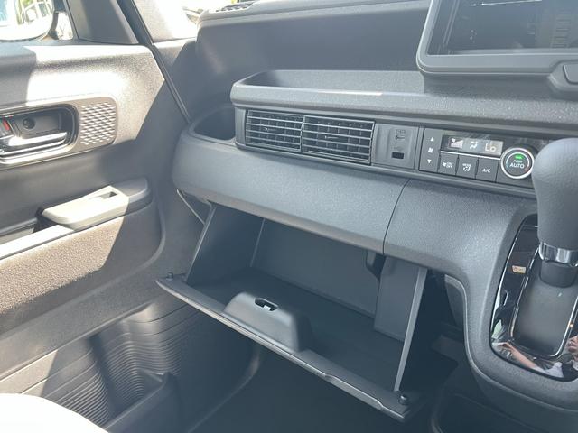 Ｎ－ＢＯＸカスタム ターボ　ＬＥＤヘッドライト　オートハイビーム　シートヒーター　衝突軽減ブレーキ　両側電動スライドドア（26枚目）