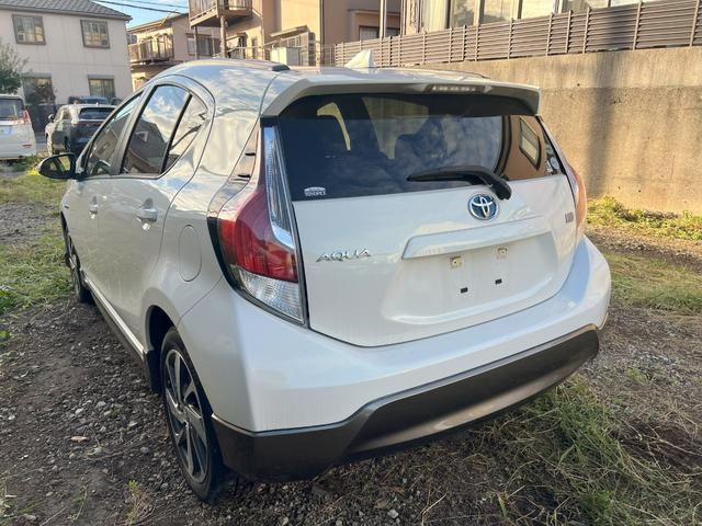 アクア X-アーバン(2枚目)