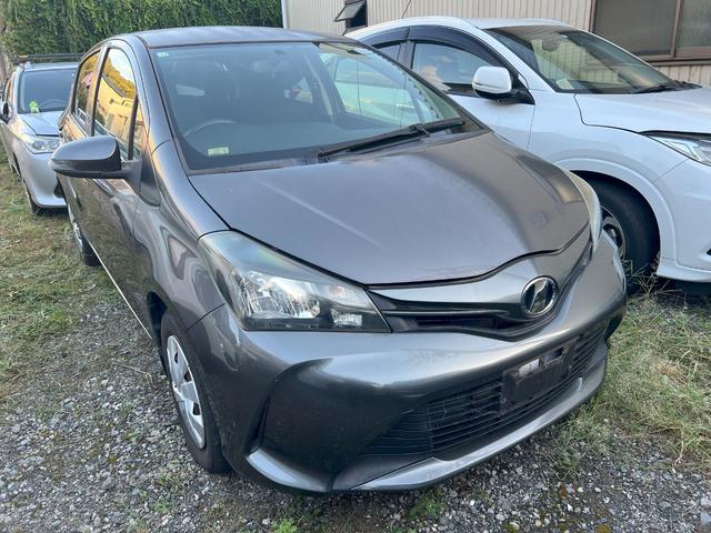 ヴィッツ Ｆ（2枚目）