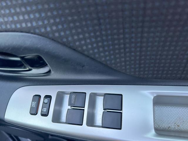 ヴィッツ Ｆ（7枚目）