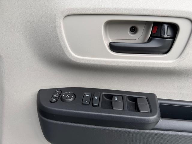 N-BOX ファッションスタイル コンフォートパッケージ ディスプレイオーディオ バックカメラ シートヒーター Bluetooth(7枚目)