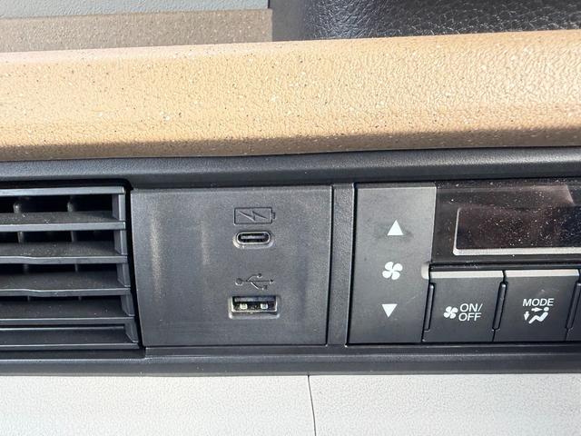 N-BOX ファッションスタイル コンフォートパッケージ ディスプレイオーディオ バックカメラ シートヒーター Bluetooth(21枚目)