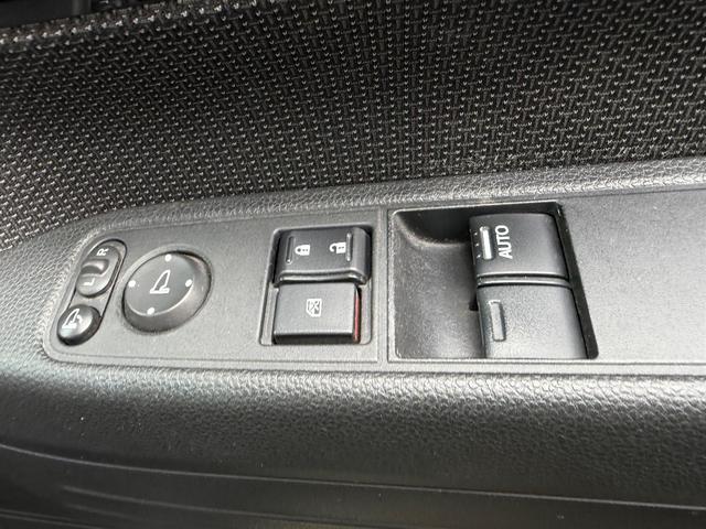 N-VAN+スタイル ファン 4WD LEDヘッドライト オートライト 両側スライドドア(8枚目)